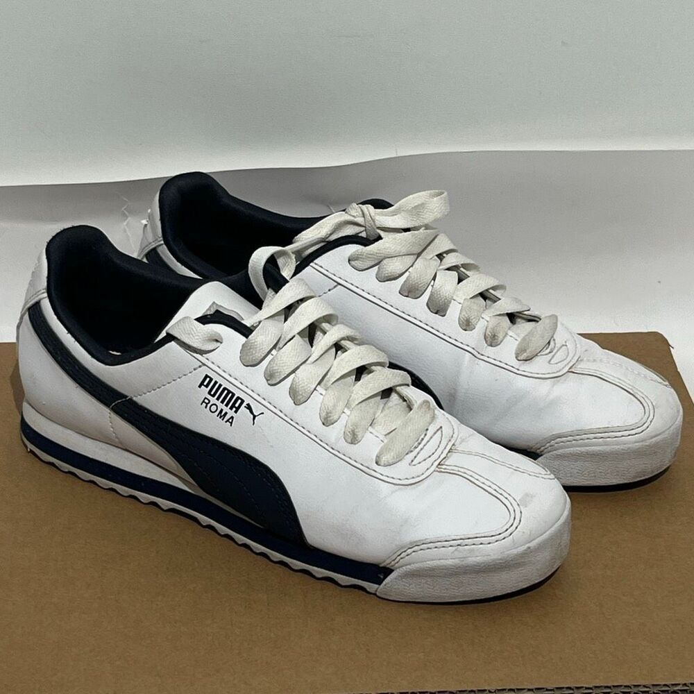 Puma Men's White Navy Classic Roma Basic Athletic Sneaker‎ Shoe Size 7.5